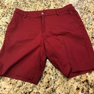 Lulu men’s red shorts 32w 9”